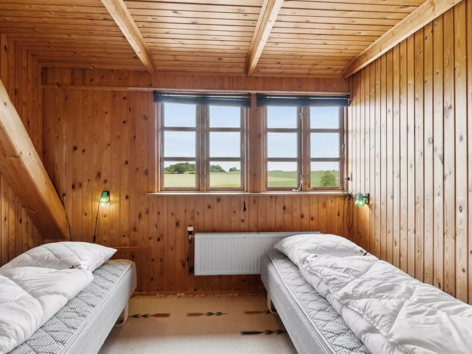 "Helmer" - 3km from the sea-Binnen