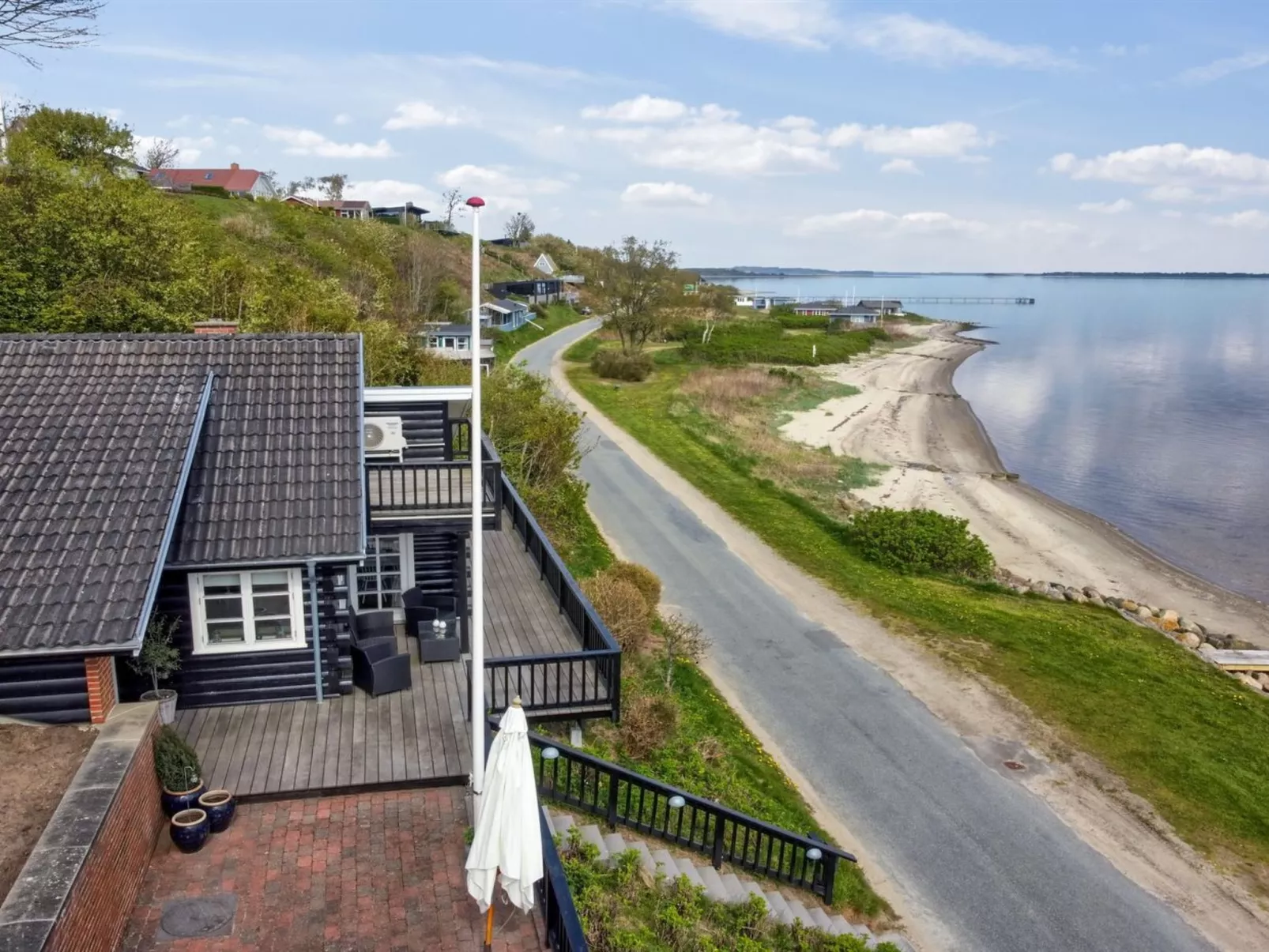 "Sander" - 10m to the fjord-Buiten