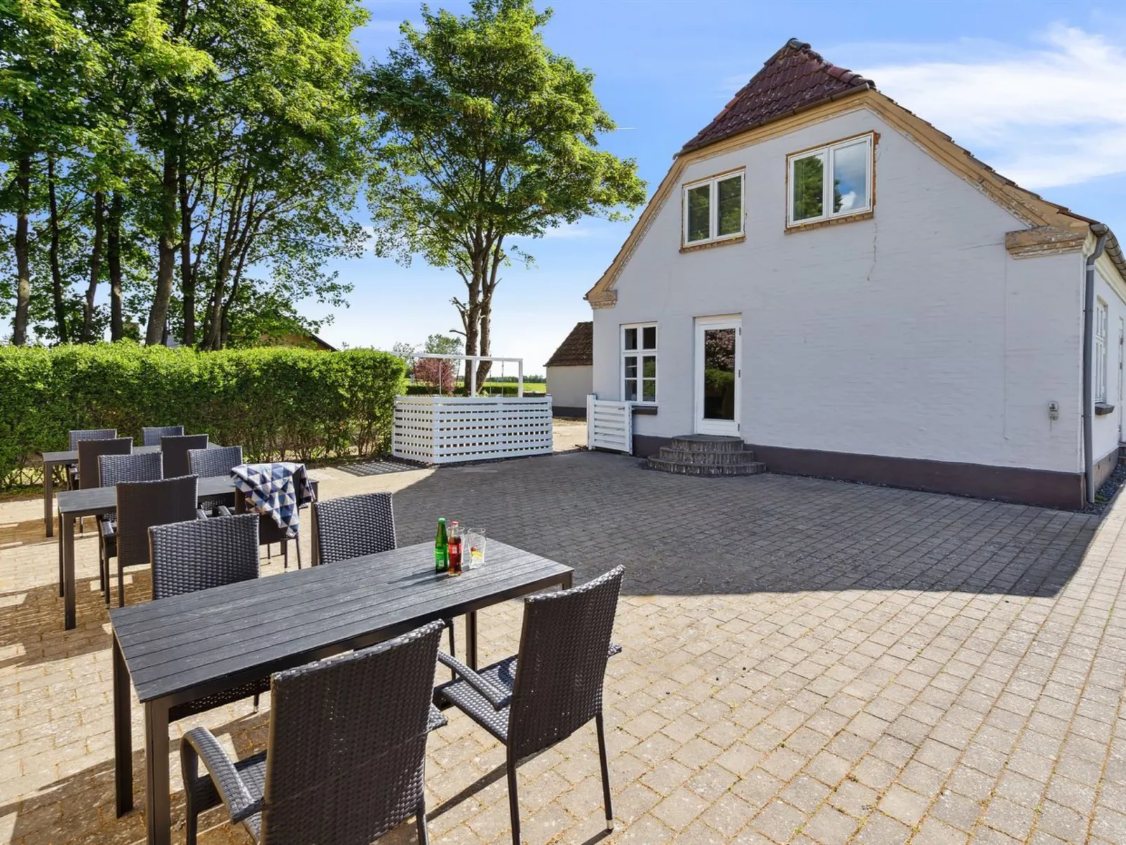 "Essie" - 20km from the sea-Buiten