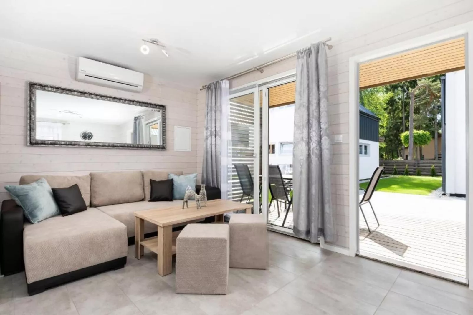 Domki letniskowe niedziela-niedziela Pobierowo-Woonkamer