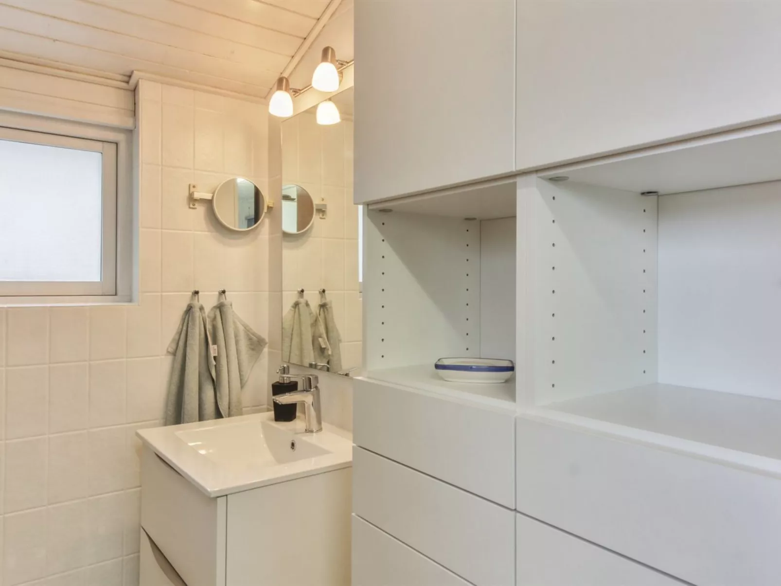 "Florencia" - 450m from the sea-Binnen