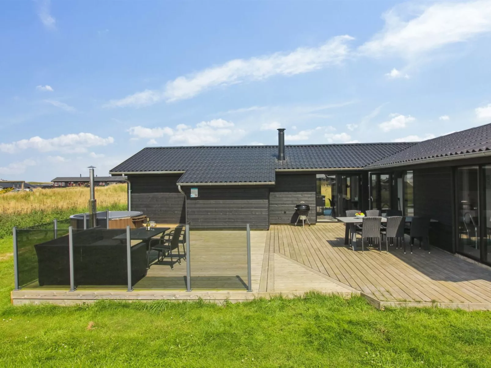 "Månviva" - 500m from the sea-Buiten