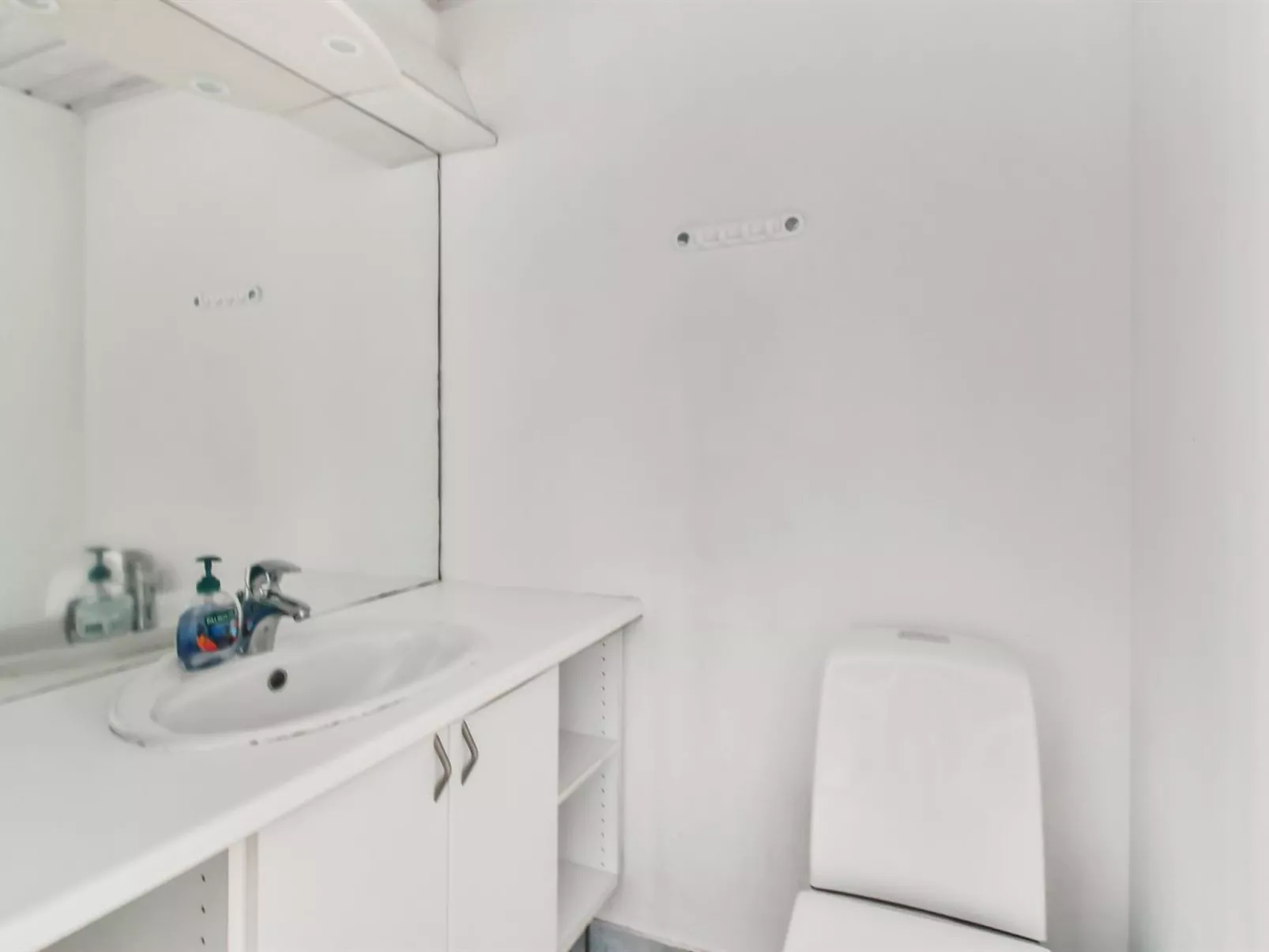 "Fredrike" - 500m from the sea-Binnen