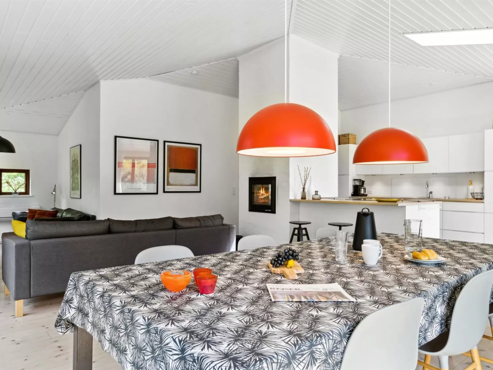 "Jonce" - 250m from the sea-Binnen