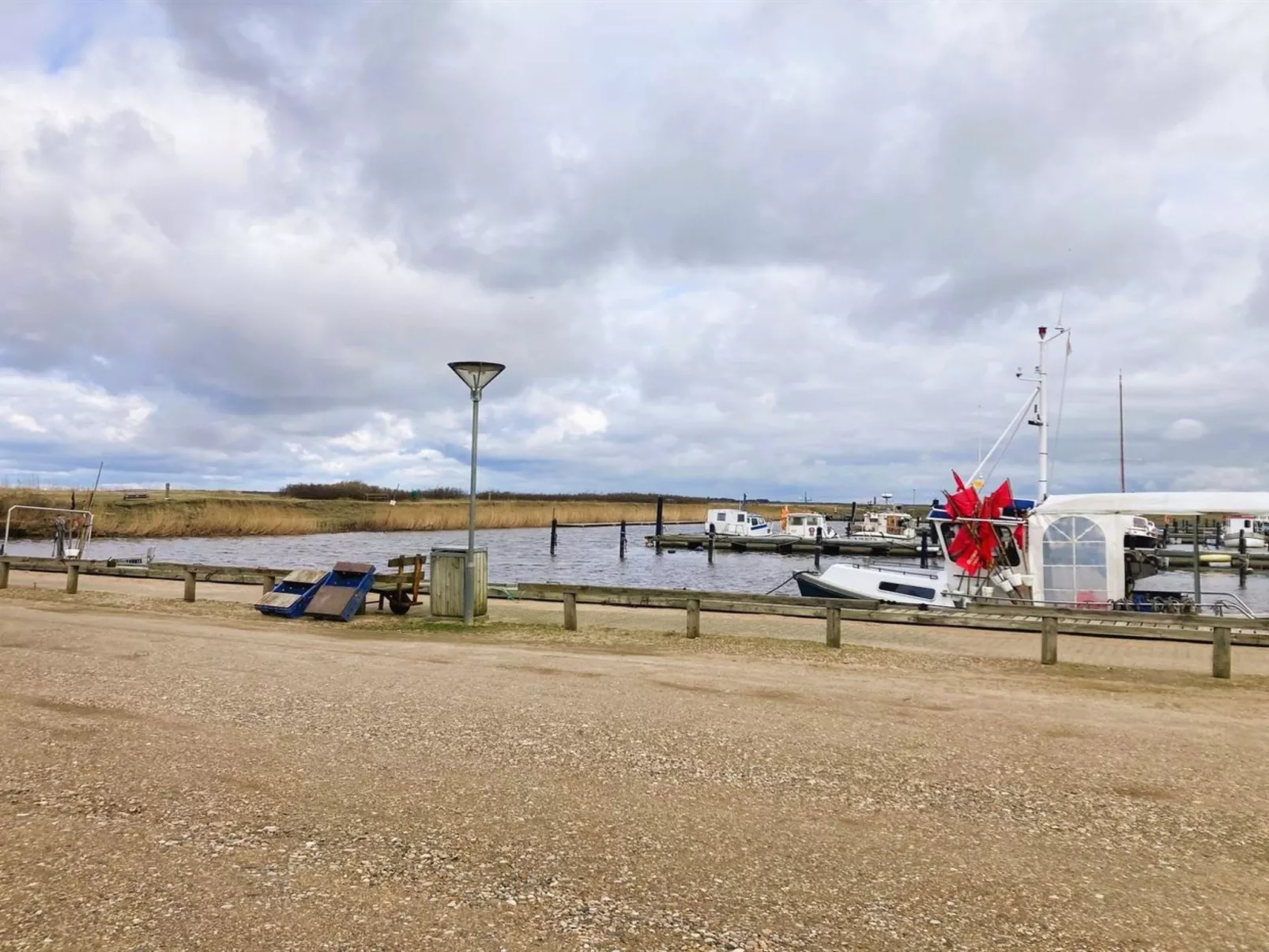 "Ludvika" - 300m to the fjord-Buiten