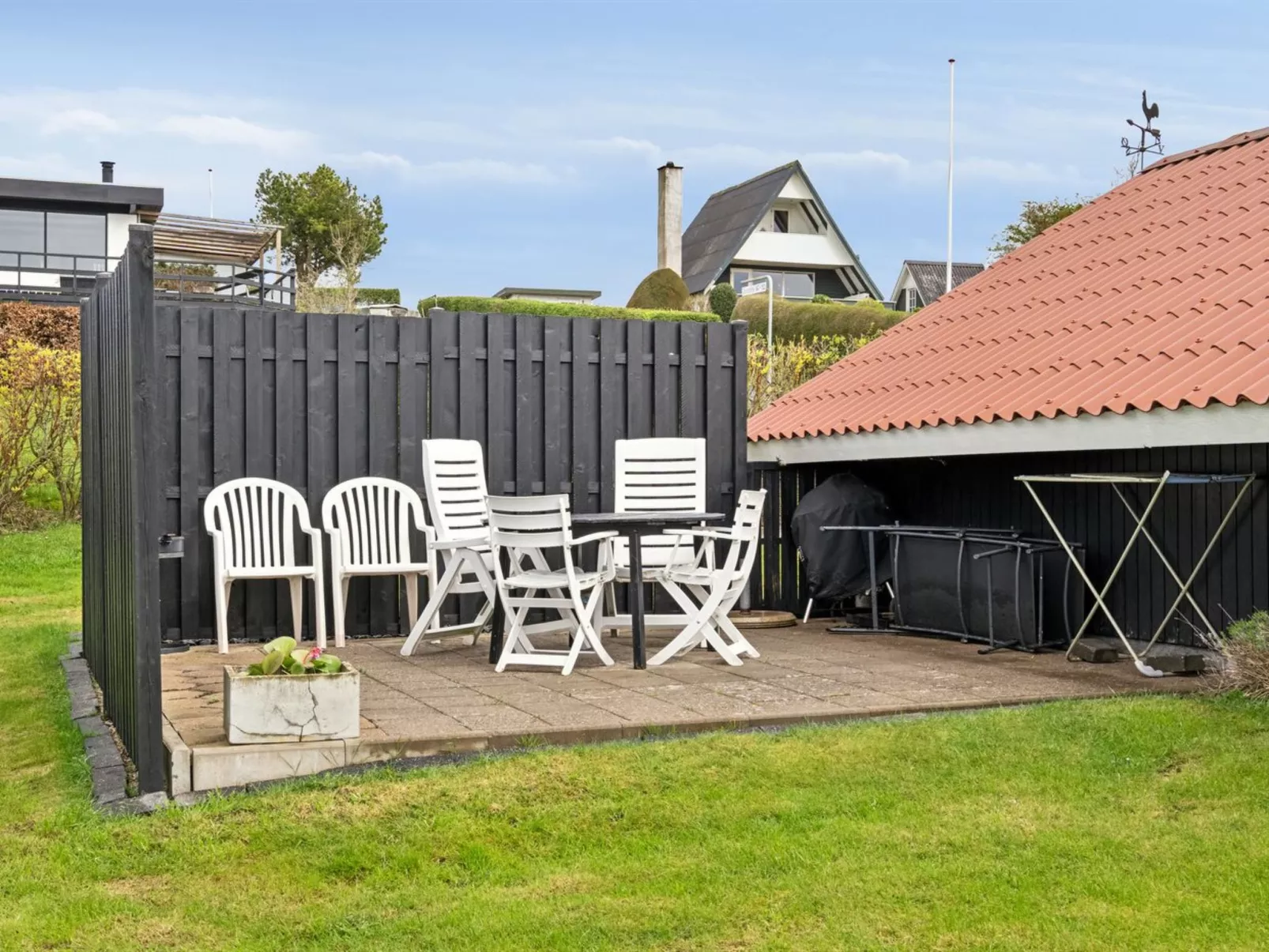 "Anu" - 400m from the sea-Buiten