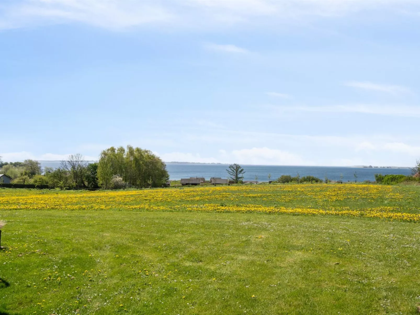 "Halvor" - 275m from the sea-Buiten