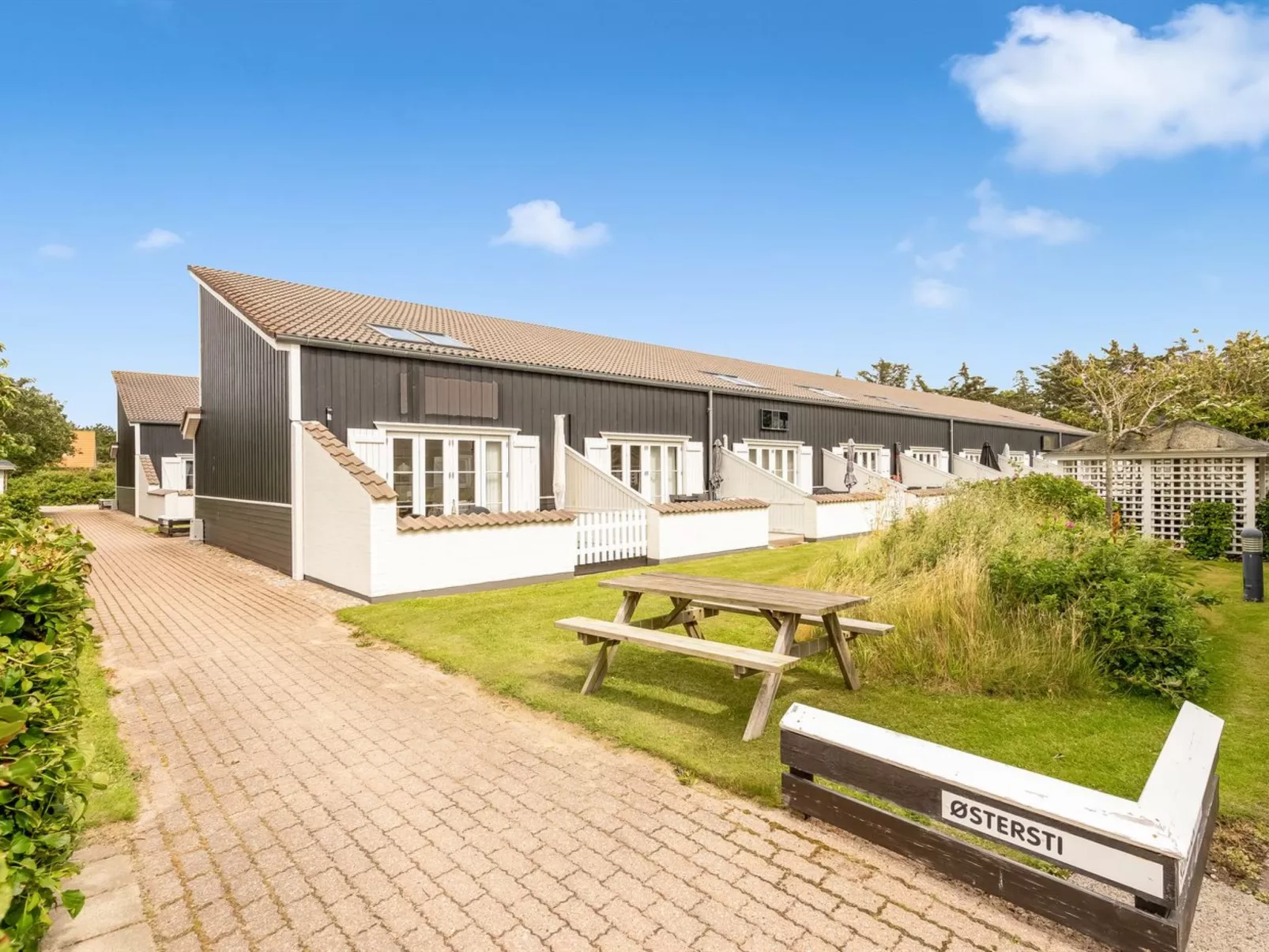 "Milly" - 150m to the fjord-Buiten