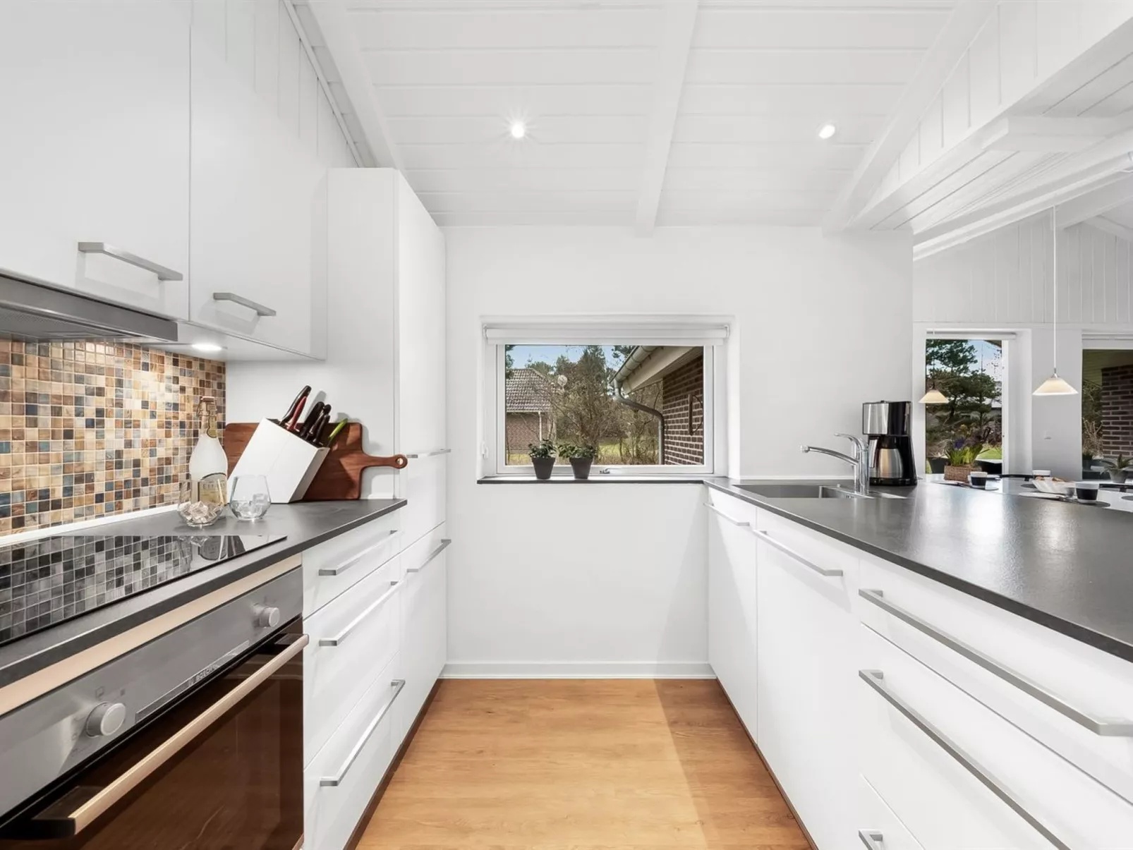 "Famke" - 1km from the sea-Binnen