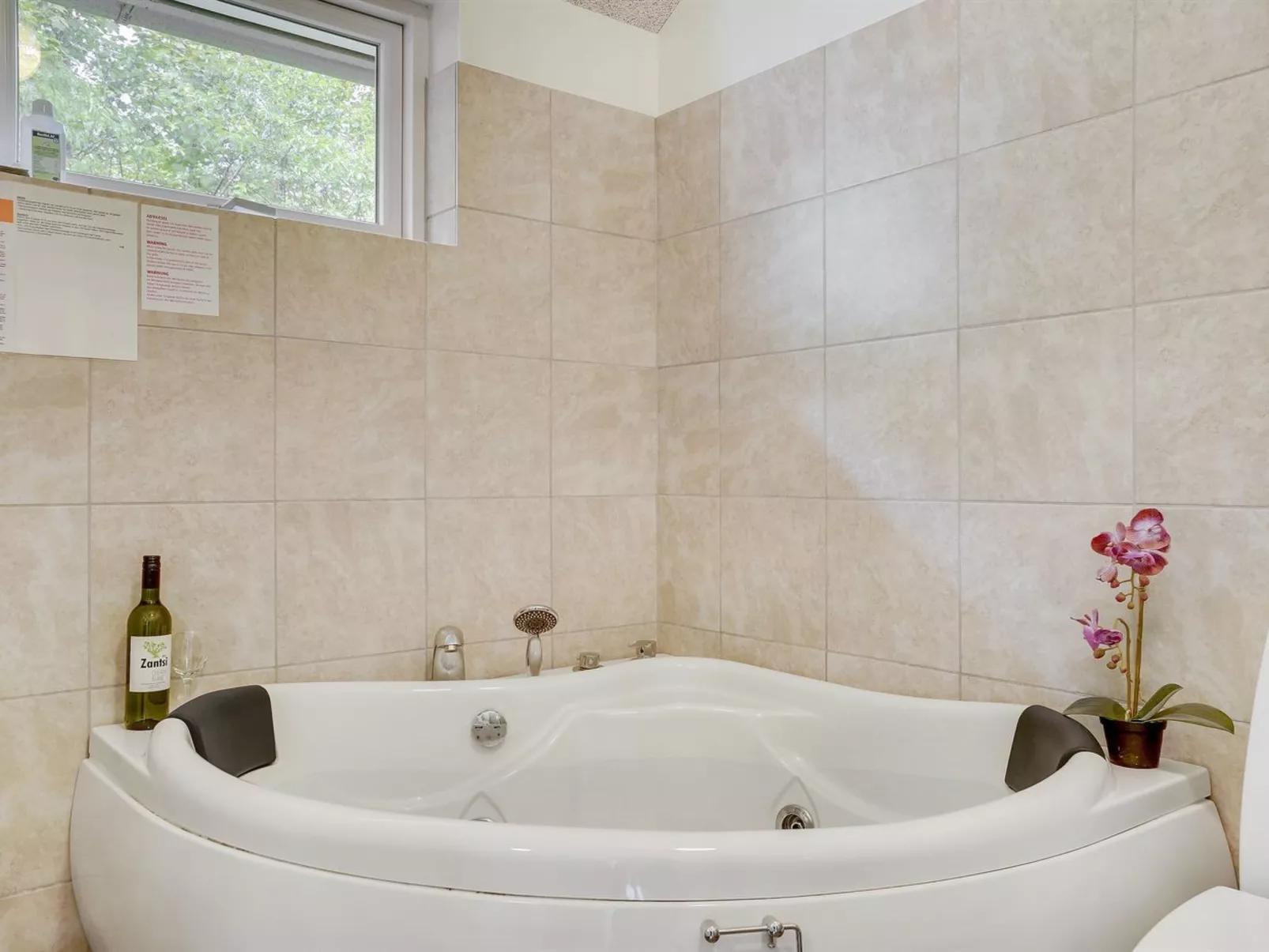 "Talida" - 12km from the sea-Binnen