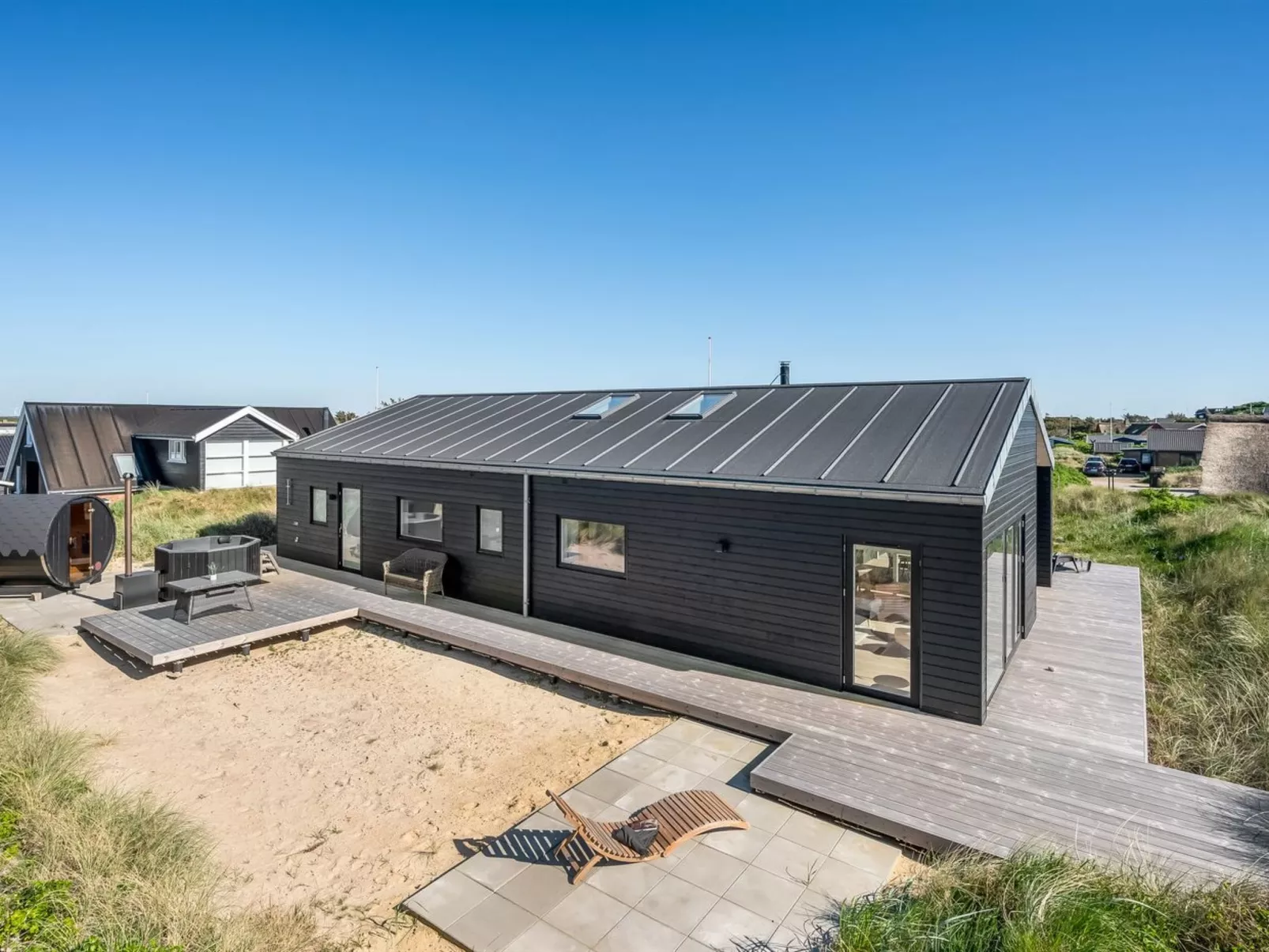 "Chenoa" - 350m from the sea-Buiten