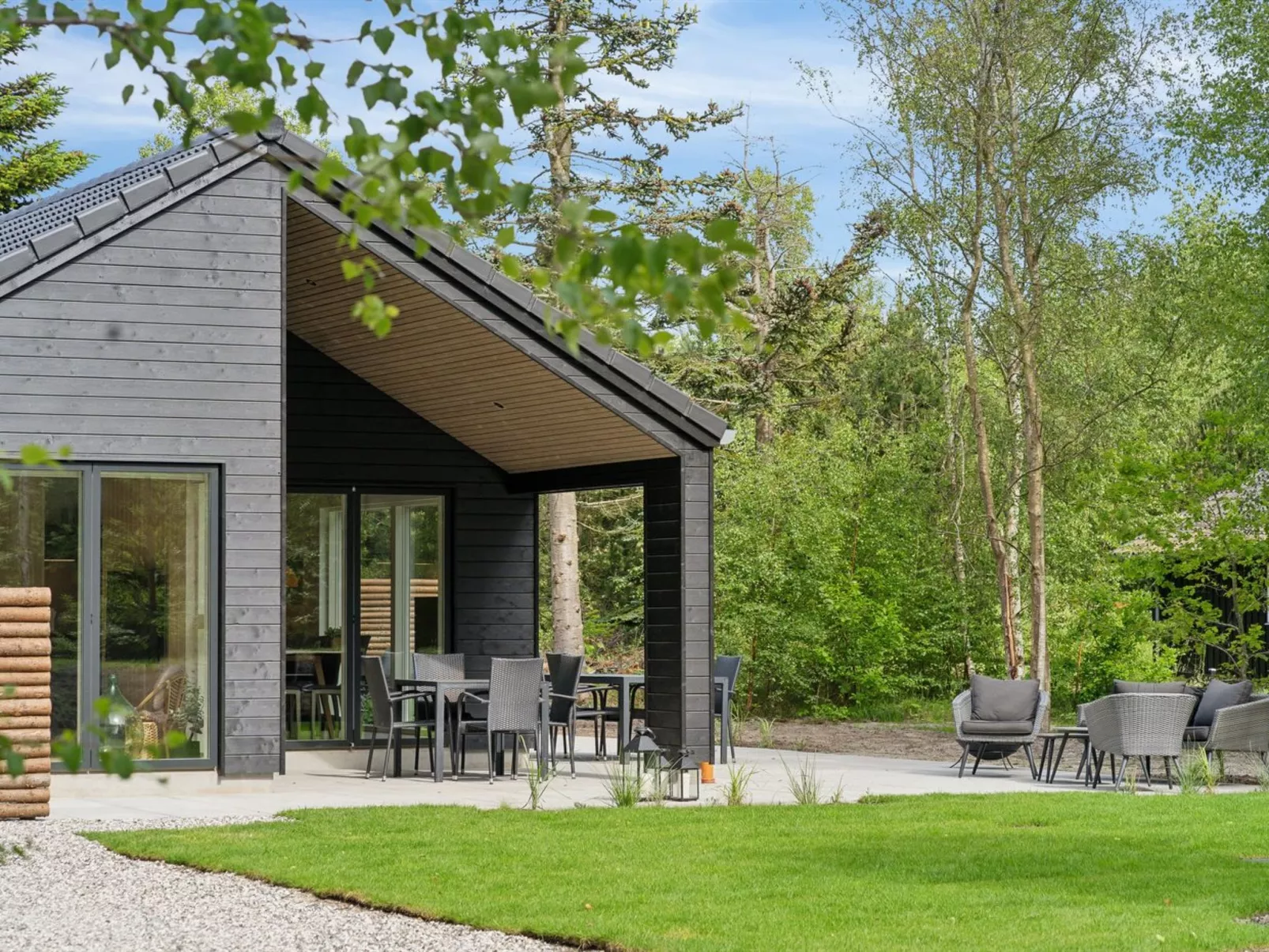 "Laina" - 250m from the sea-Buiten