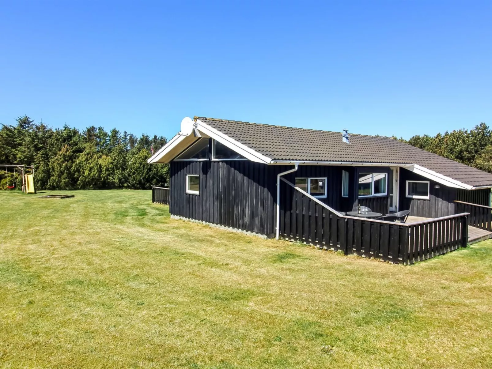 "Juris" - 950m from the sea-Buiten