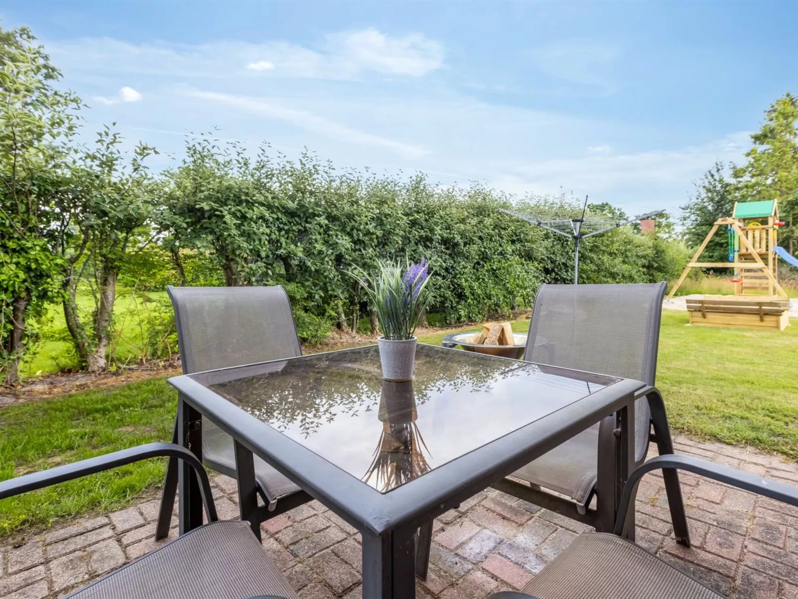 "Sissela" -  from the sea-Buiten