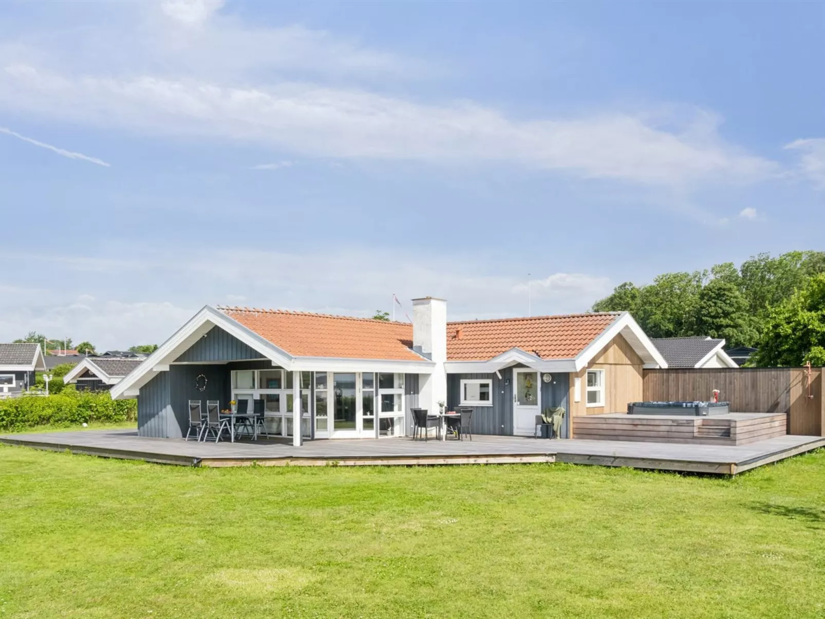 "Nahele" - 150m from the sea-Buiten