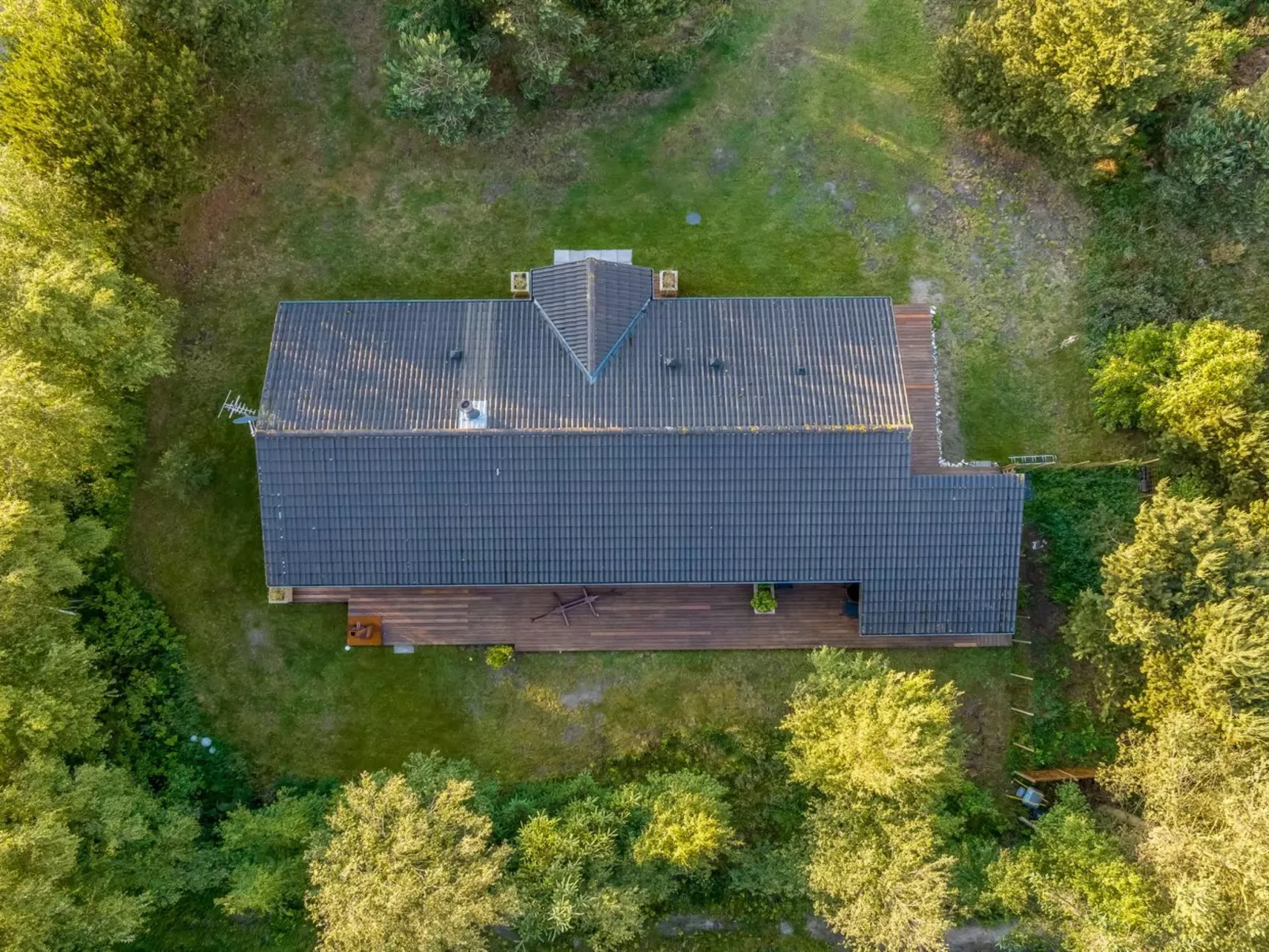 "Zölestine" -  from the sea-Buiten