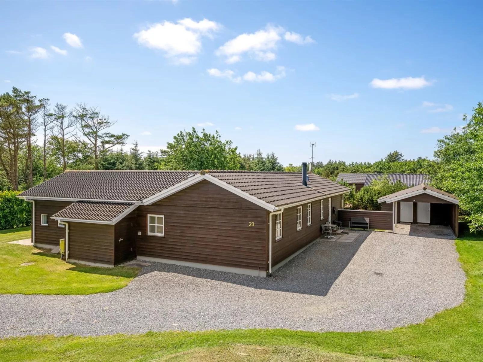 "Holga" - 400m from the sea-Buiten