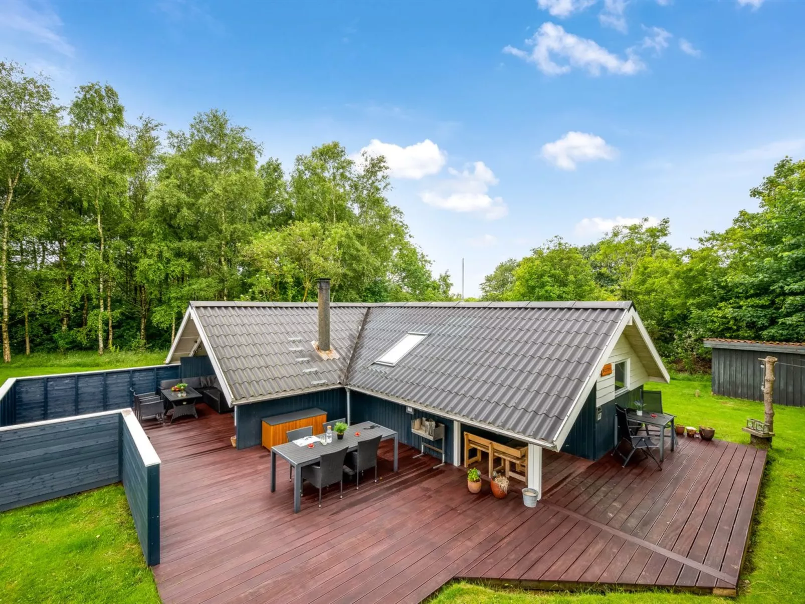 "Giselle" - 10km from the sea-Buiten