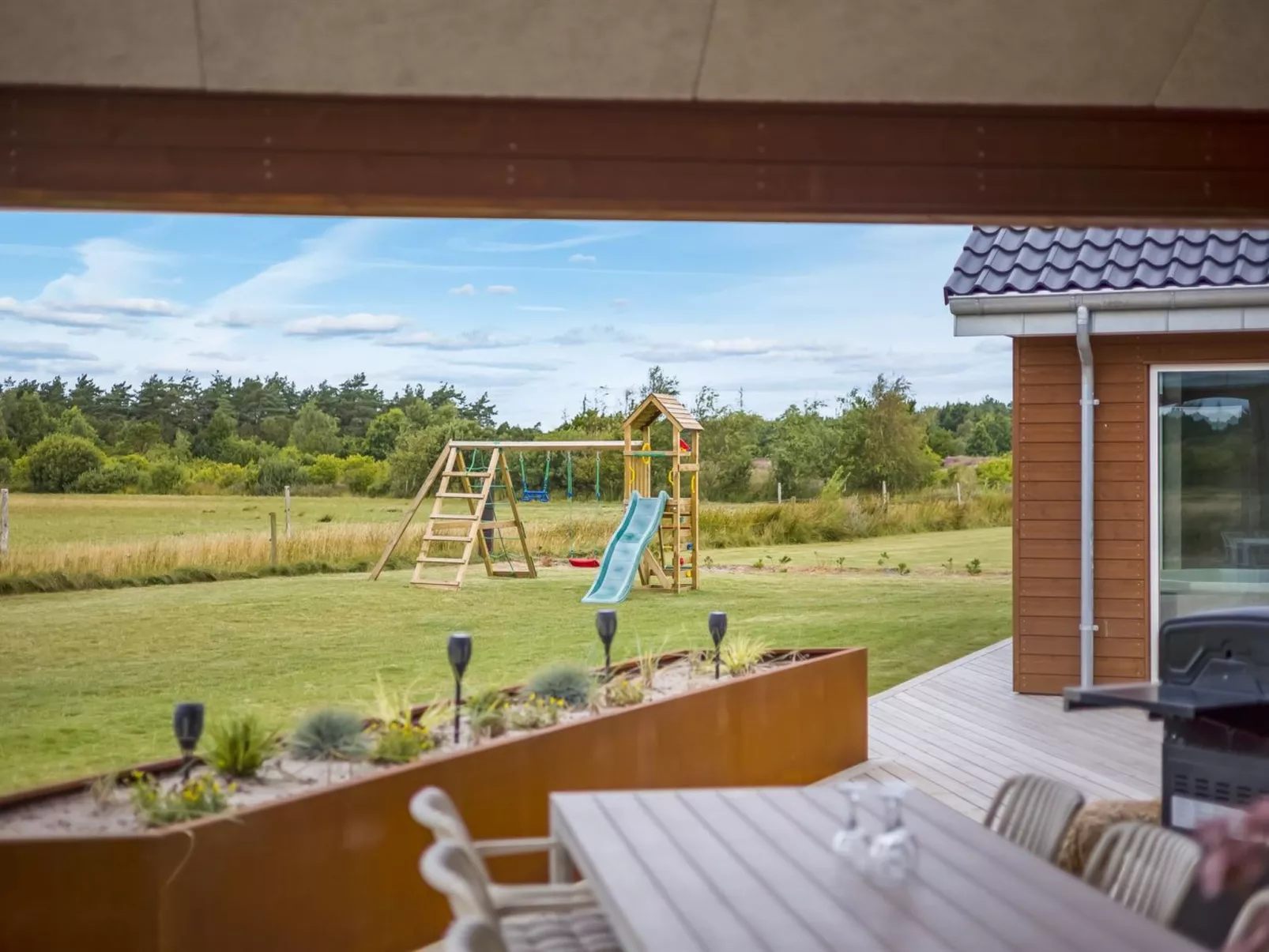 "Sönke" - 4km from the sea-Buiten