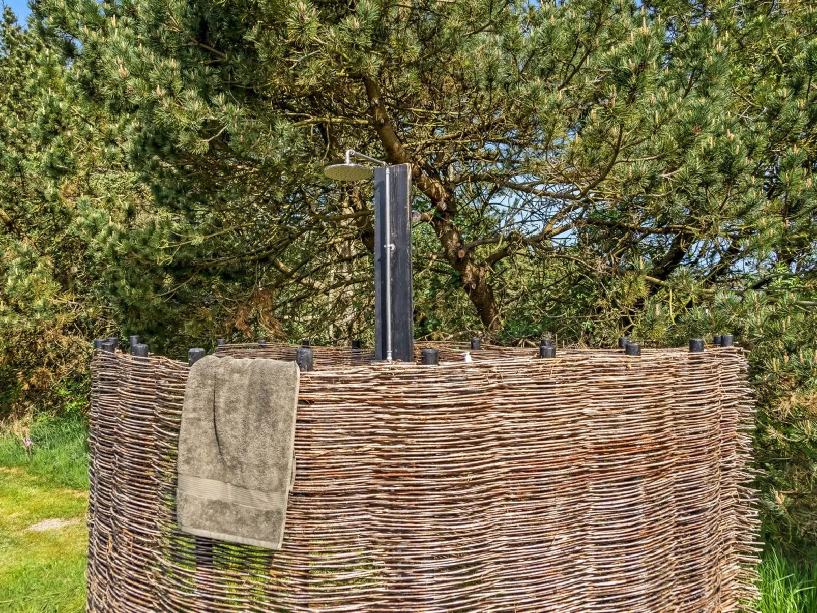 "Star" - 600m from the sea-Buiten