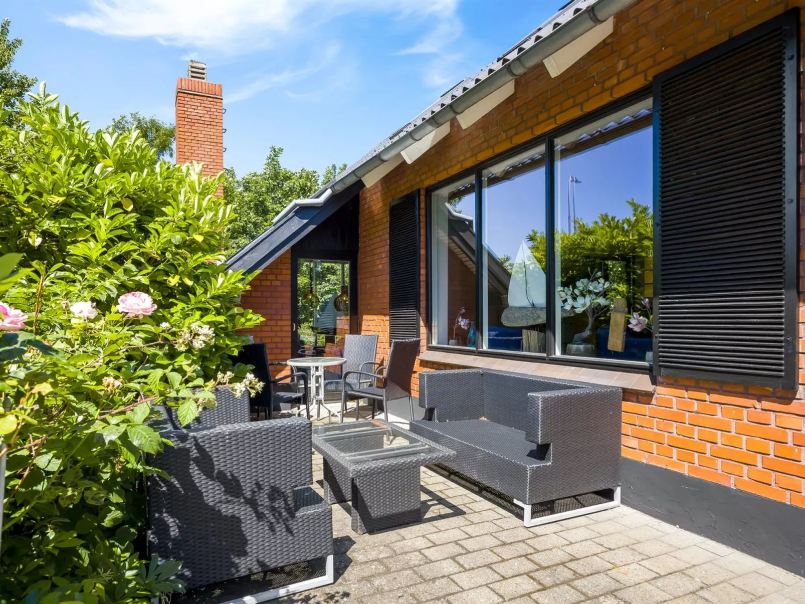 "Solvey" - 400m from the sea-Buiten