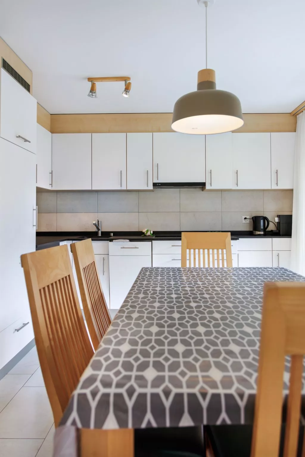 Snow-Fun B 25-Binnen