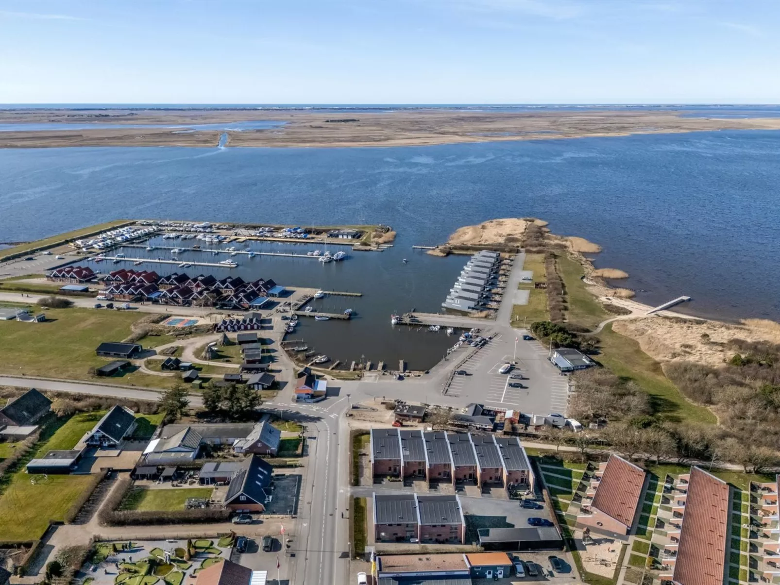 "Gustav" - 100m to the fjord-Buiten