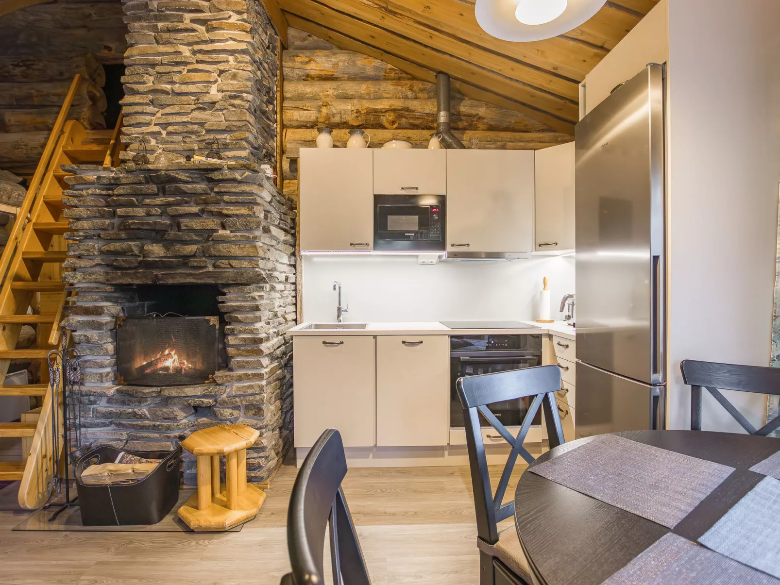 Lomaylläs g101/tunturipolku 1a