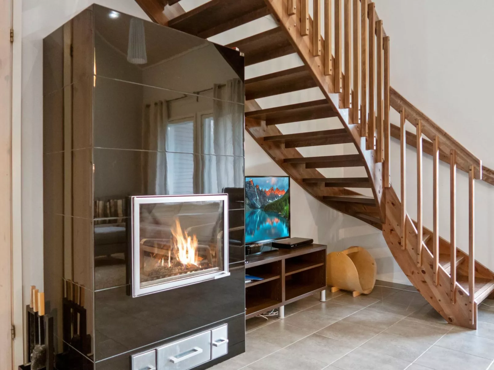 4 seasons b 1-Binnen