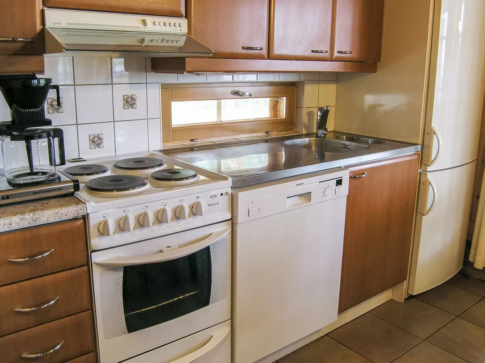 Yläneuvola niemi-Binnen