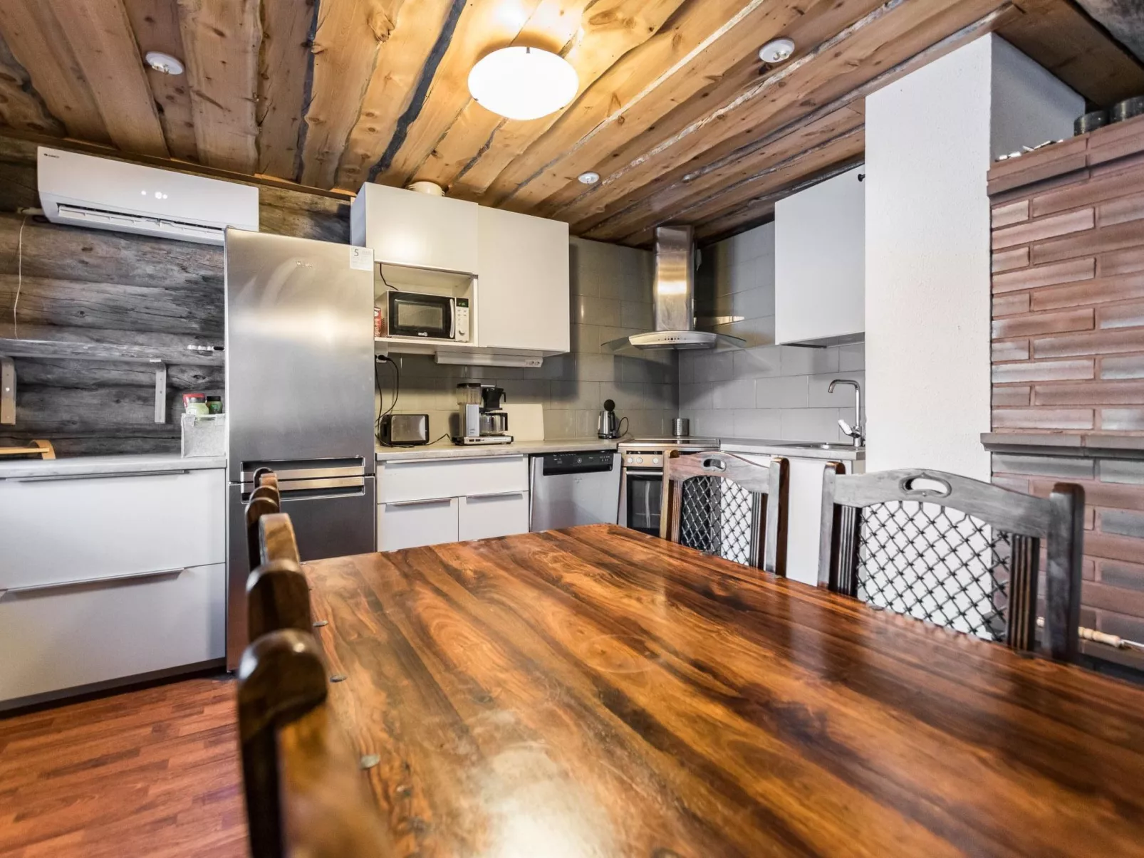 Eräkorven kelotupa-Binnen