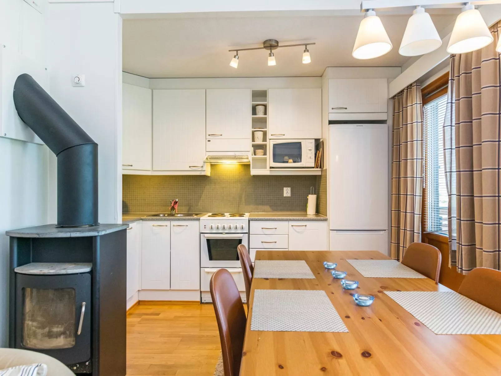 Karhunvartijan linna c22-Binnen