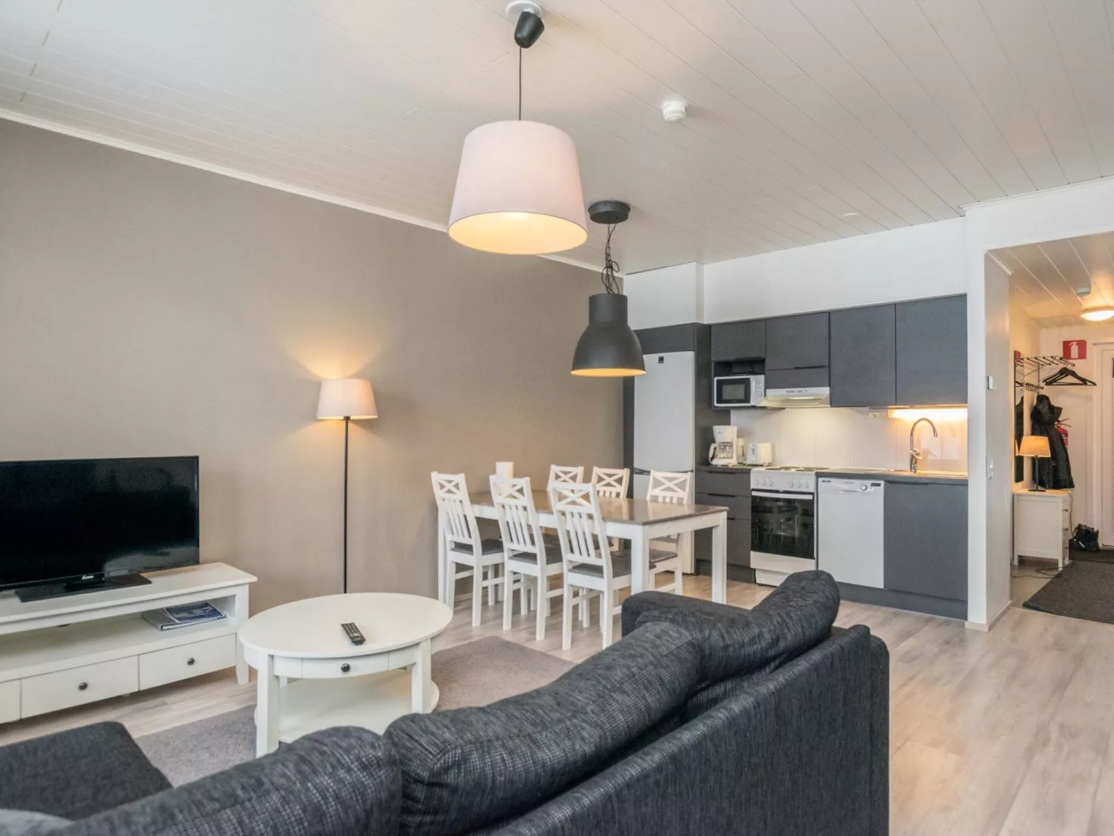 Skivillas paljakka 6. (2mh)-Binnen