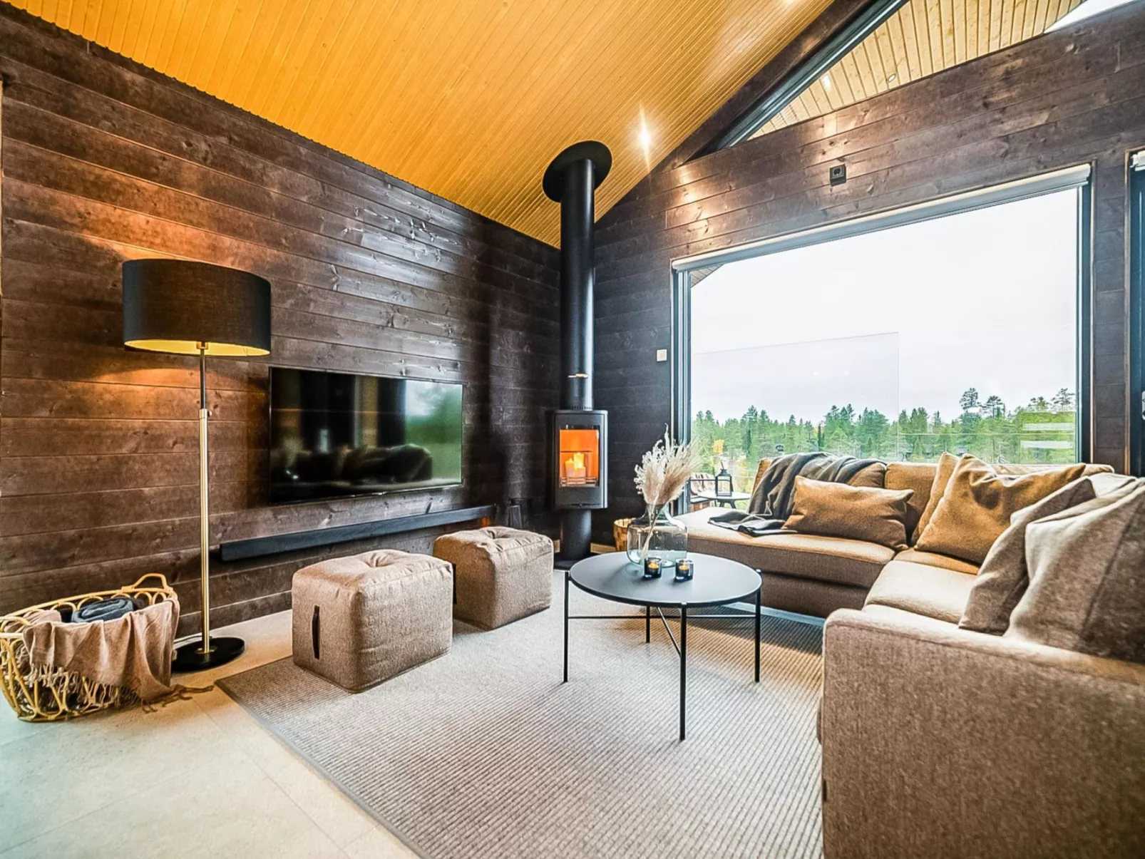 Villa voimapolku 9 a 1-Binnen