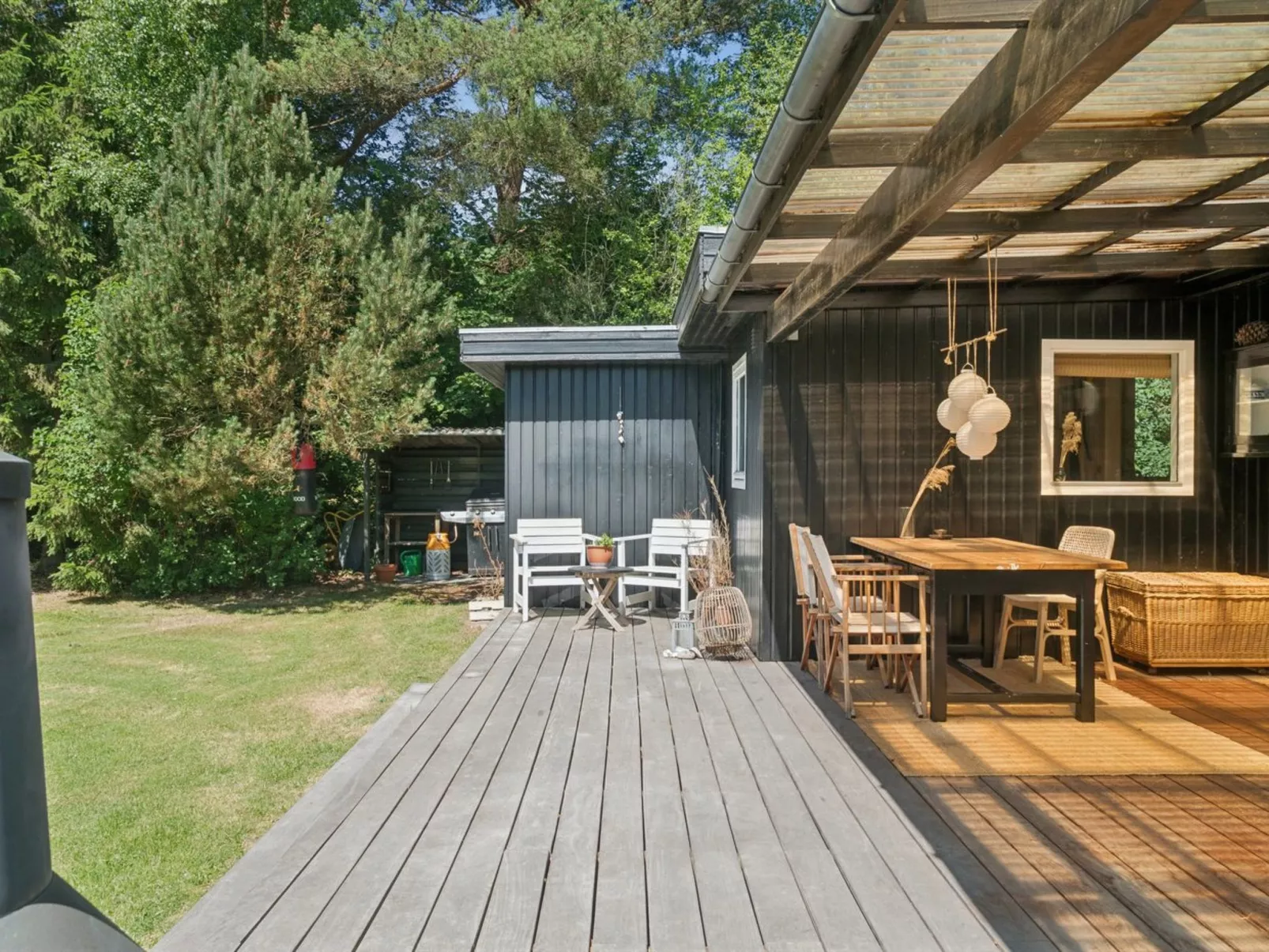 "Tatyana" - 1.6km from the sea-Buiten