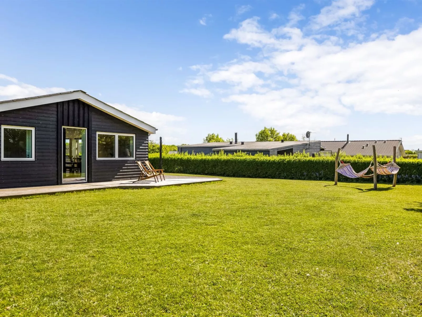 "Helmtrud" - 700m from the sea-Buiten