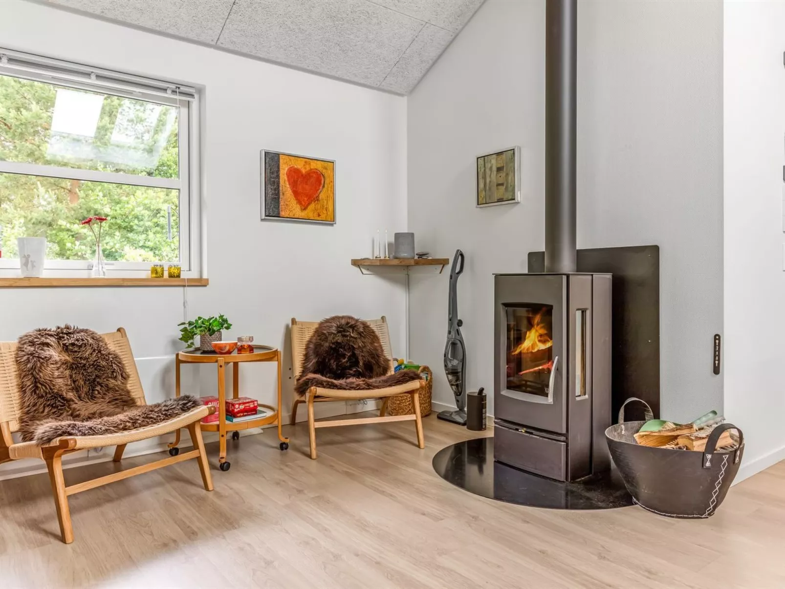 "Varpu" - 1.5km from the sea-Binnen