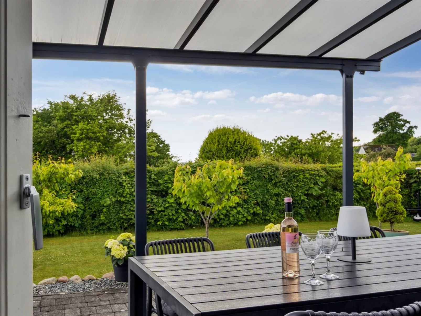 "Eweline" - 400m from the sea-Buiten