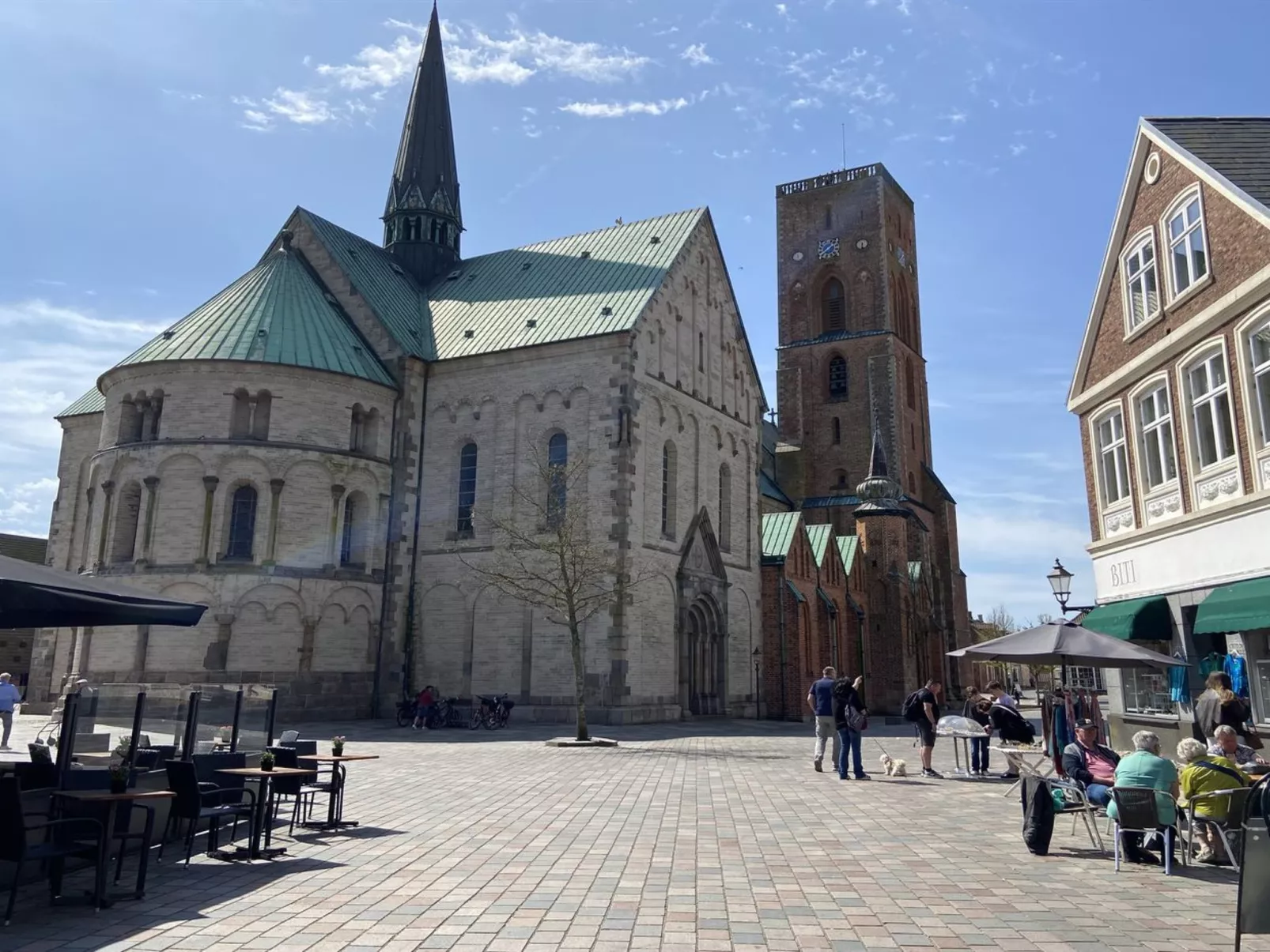 &quot;Constance&quot; - 23km from the sea-Buiten