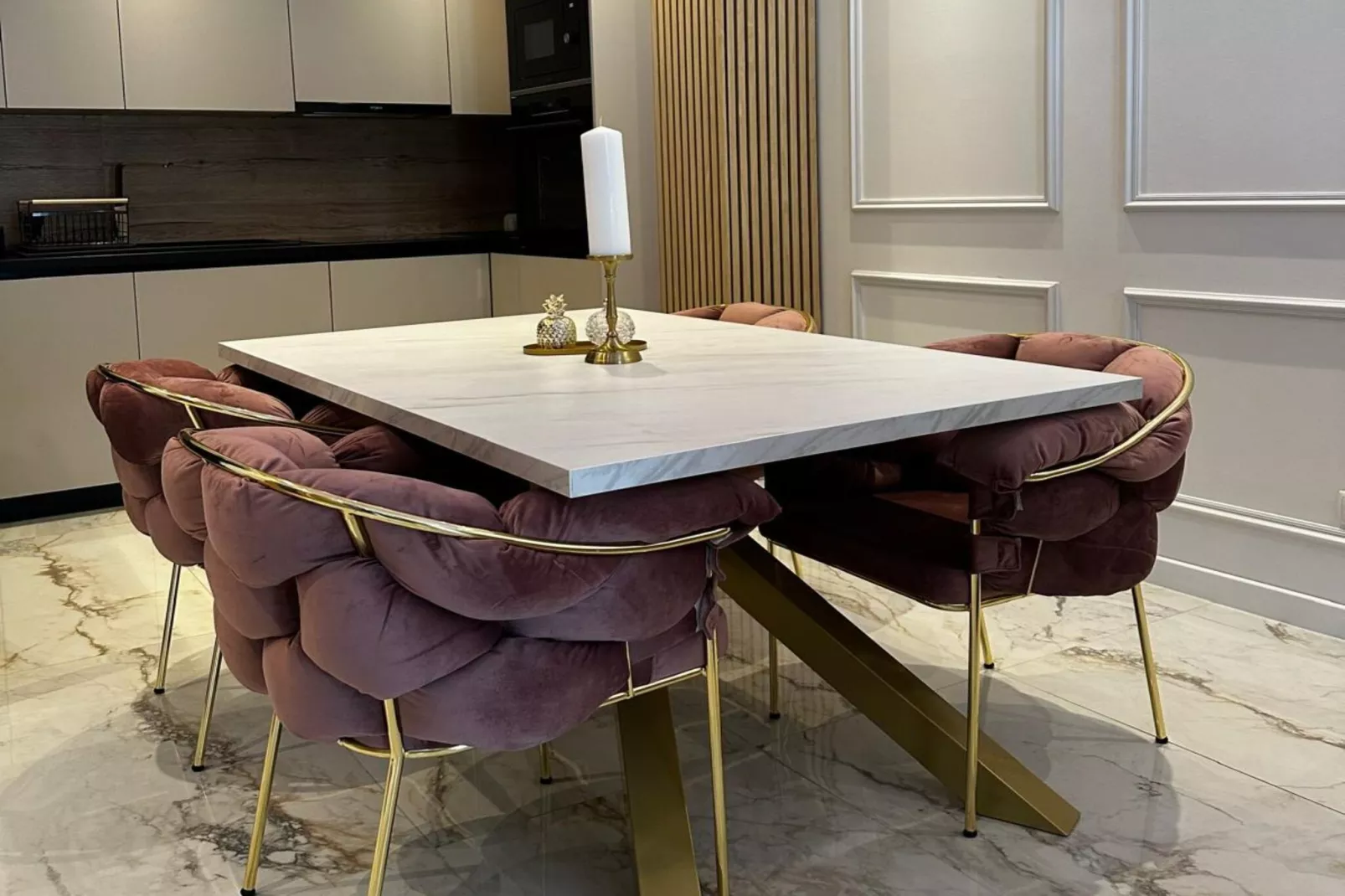 Apartment Ivan with Pool - Two Bedroom Apartment with Terrace and Swimming pool-Eetkamer