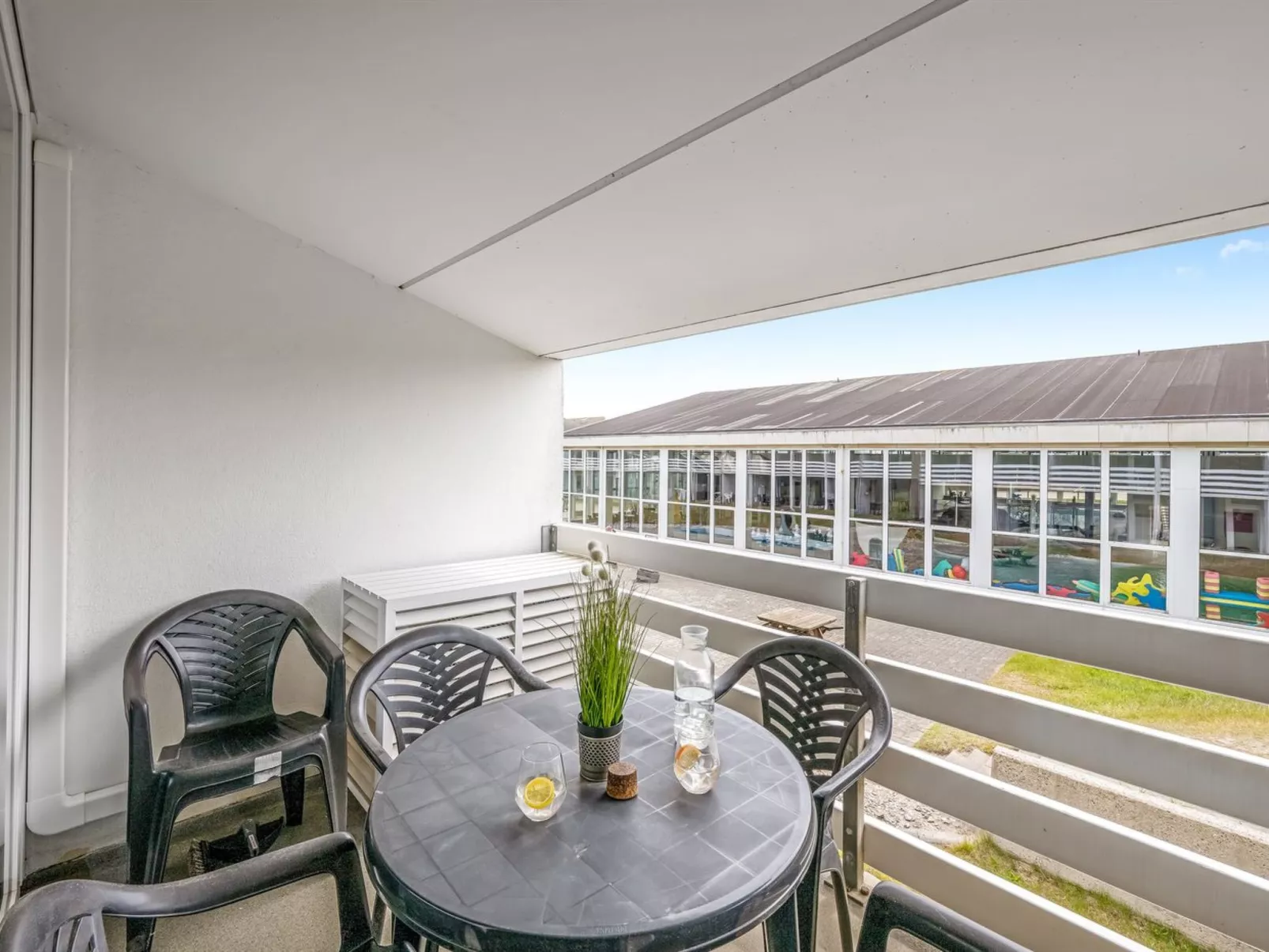 "Jari" - 200m from the sea-Buiten