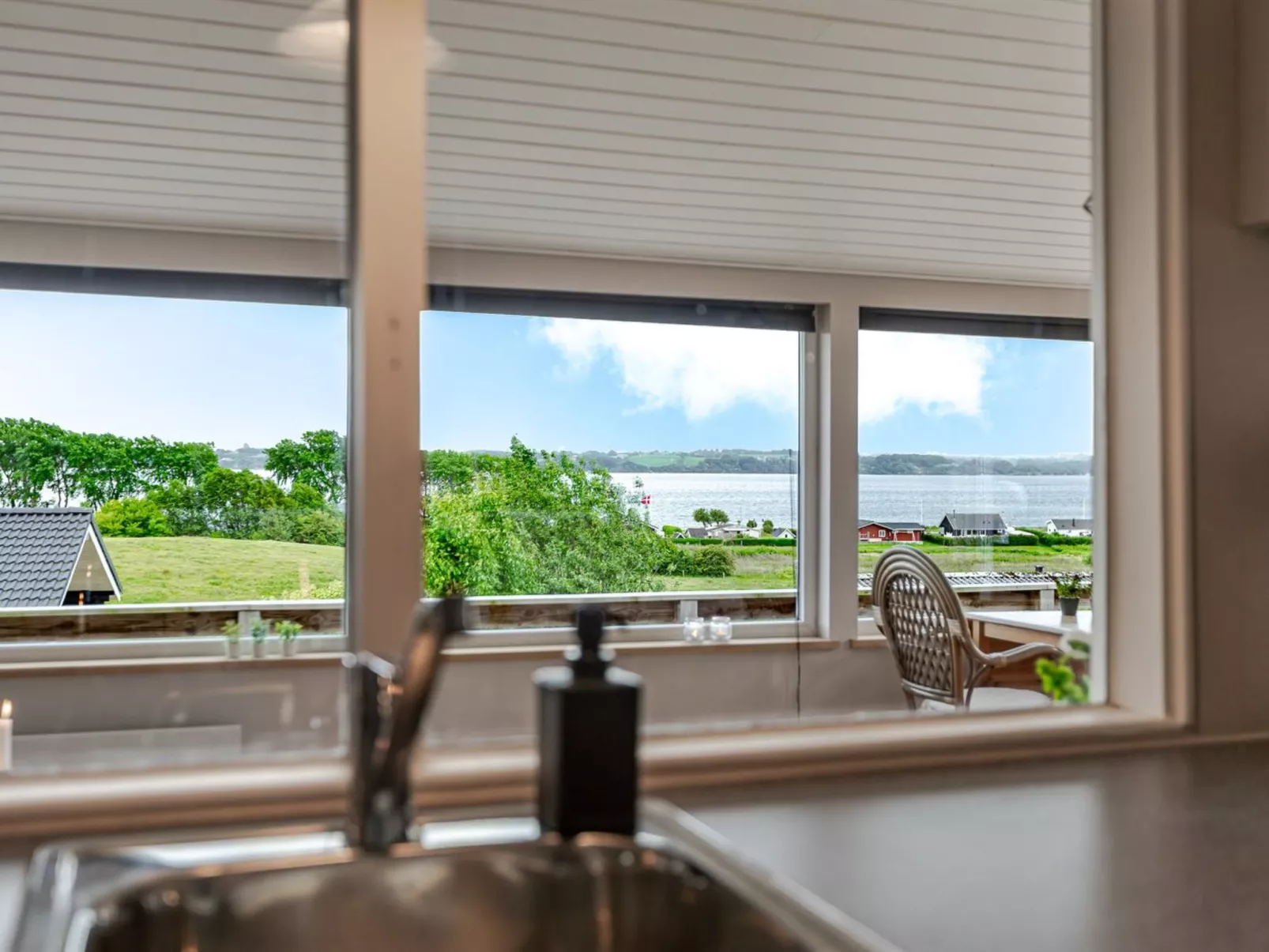 "Gyda" - 350m from the sea-Binnen