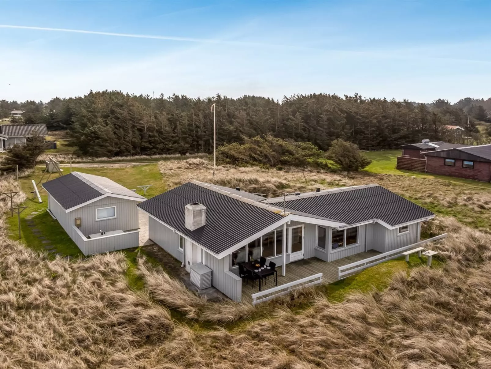 "Fridgerd" - 300m from the sea-Buiten