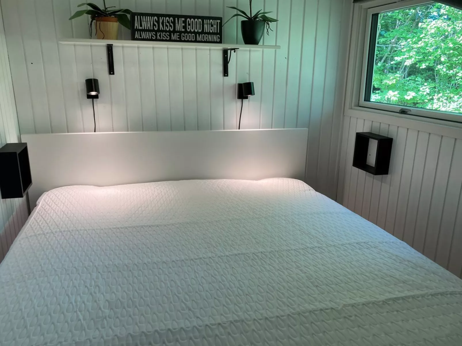 "Lovis" - 570m from the sea-Binnen