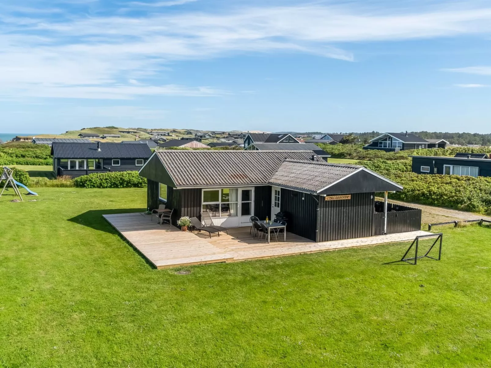 "Leonard" - 130m from the sea-Buiten