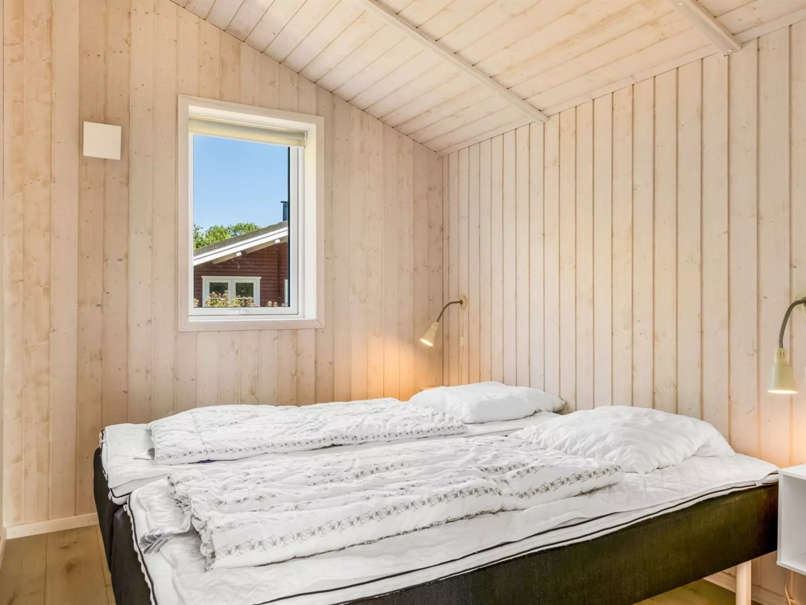 "Ariadne" - 400m from the sea-Binnen