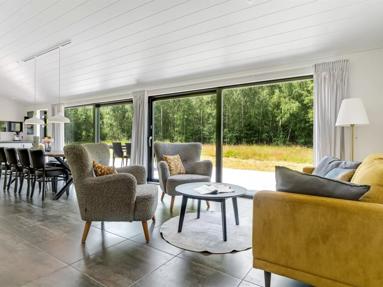 "Sighvat" - 300m from the sea-Binnen