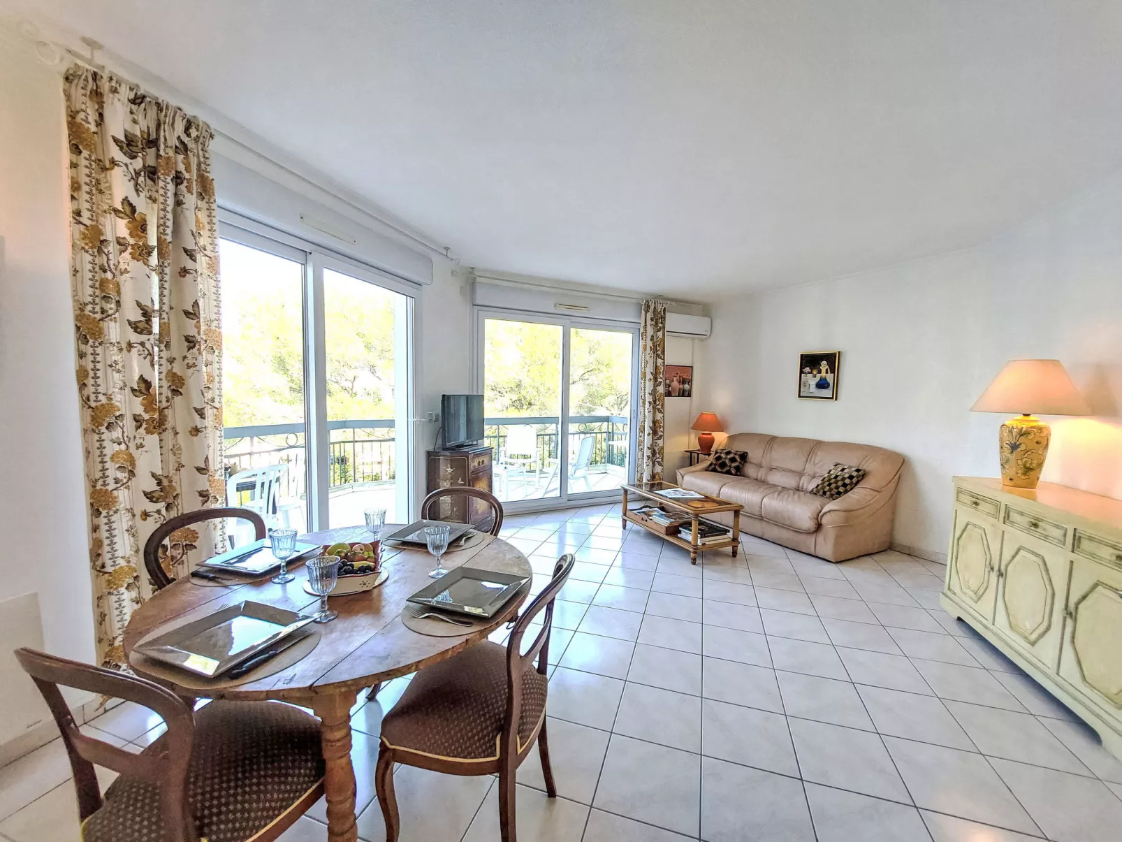 Le Grand Parc-Binnen