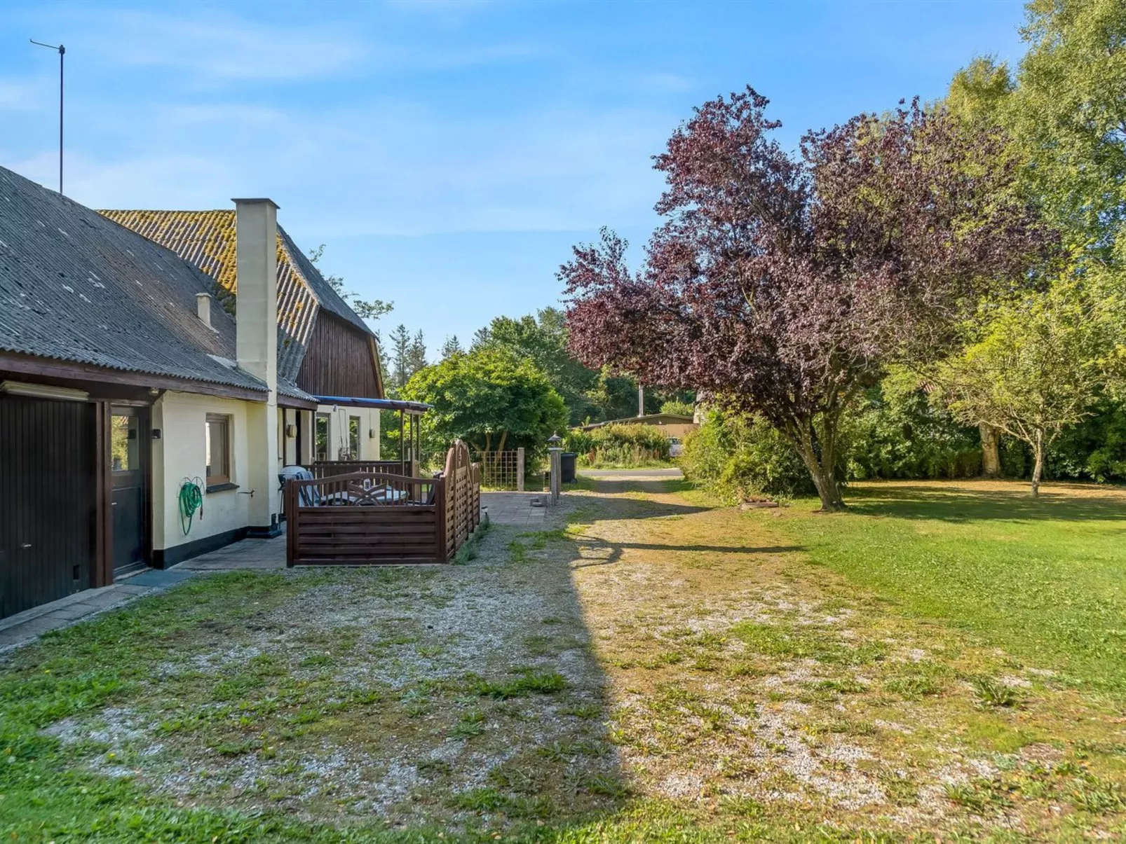 "Eiko" - 400m to the fjord-Buiten