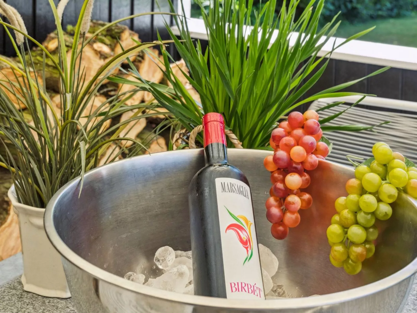 "Guthfrith" - 1.4km from the sea-Binnen